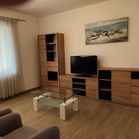 Appartement Ivo *