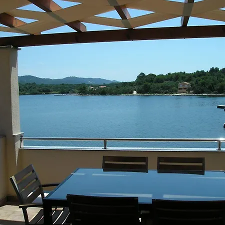 Apartmán Ivo - Terrace With Sea View Veli Rat